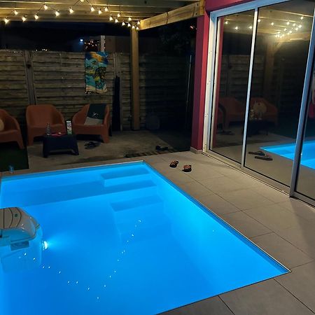 La Villa Jalna Grenadine Deux Chambres Et Piscine Privee เลส์ทรัวส์-ซีเลต์ ภายนอก รูปภาพ