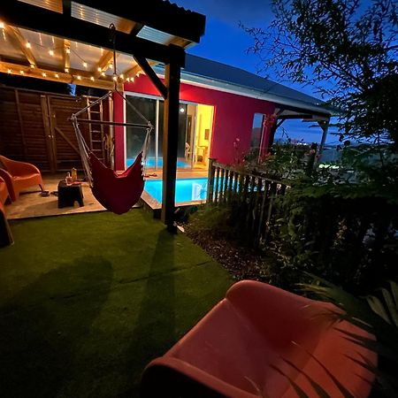 La Villa Jalna Grenadine Deux Chambres Et Piscine Privee เลส์ทรัวส์-ซีเลต์ ภายนอก รูปภาพ